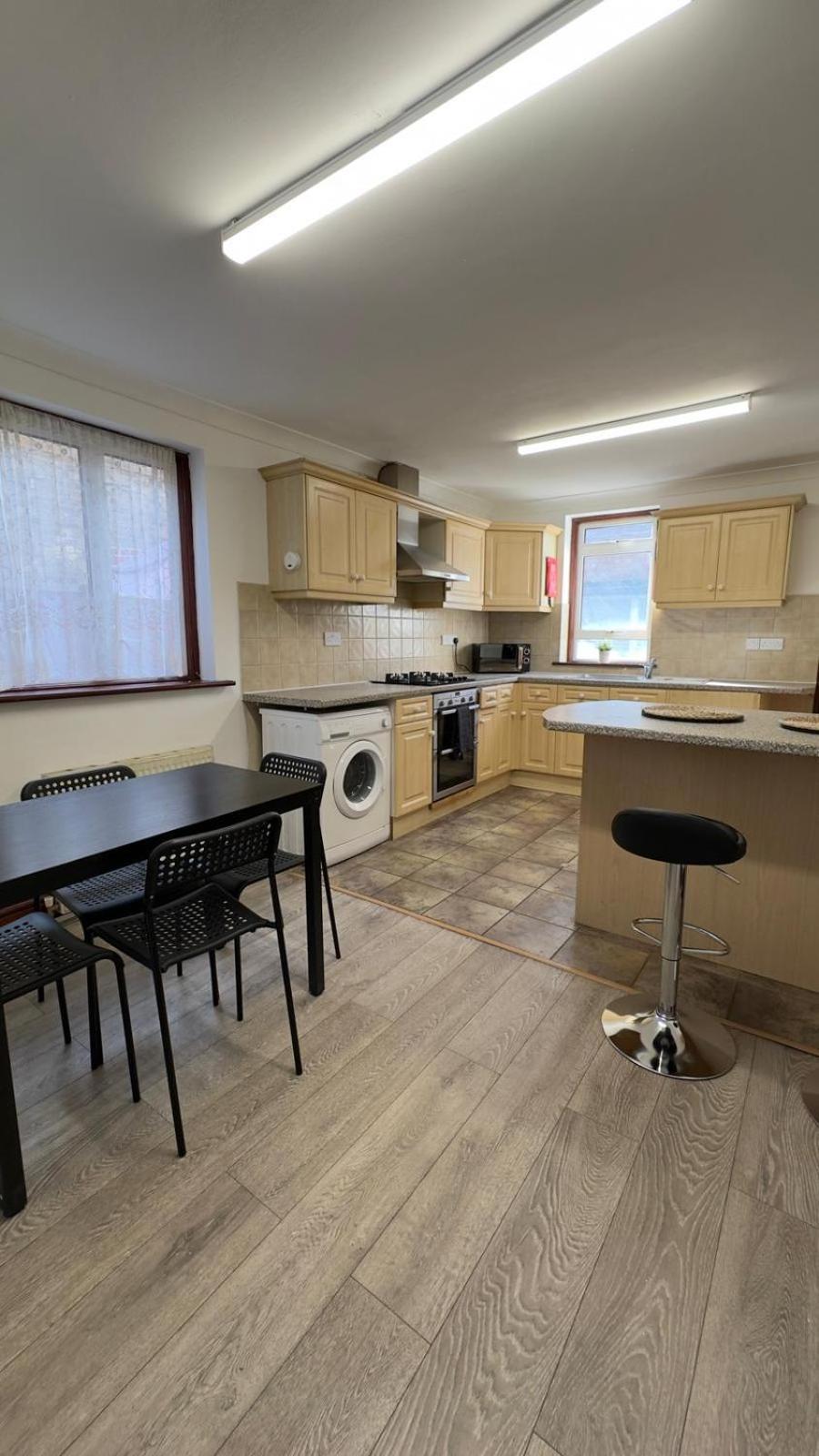 25 Minutes To Central London Rooms 35 Экстерьер фото