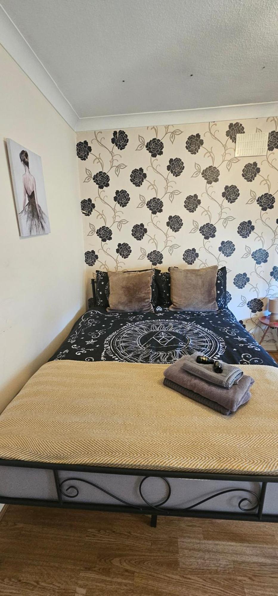 25 Minutes To Central London Rooms 35 Экстерьер фото